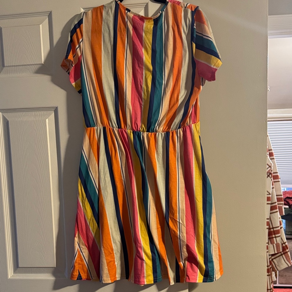 Colorful Striped Button-Down Dress - Picture 4 of 6